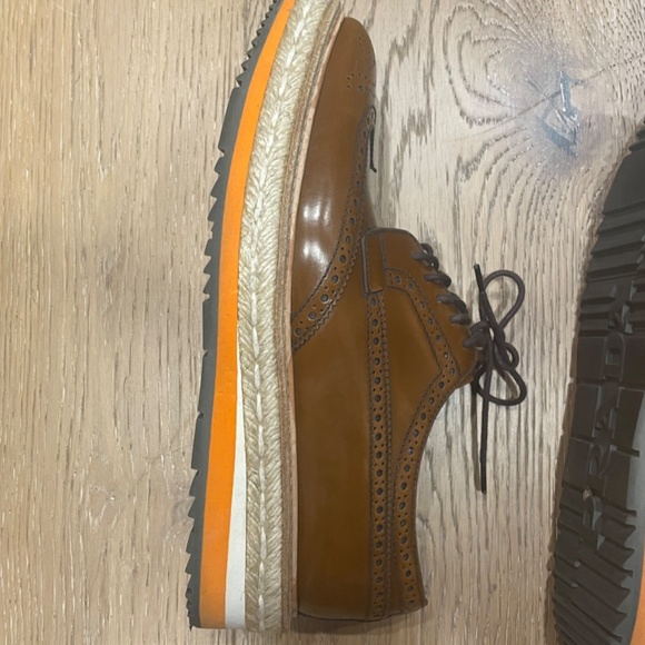 Prada oxfords barely worn size 6 - Picture 6 of 8